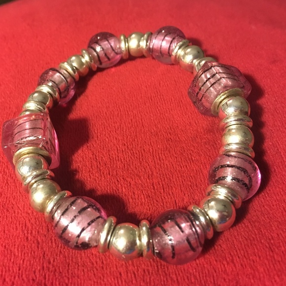Pink and silver bracelet - Picture 1 of 3